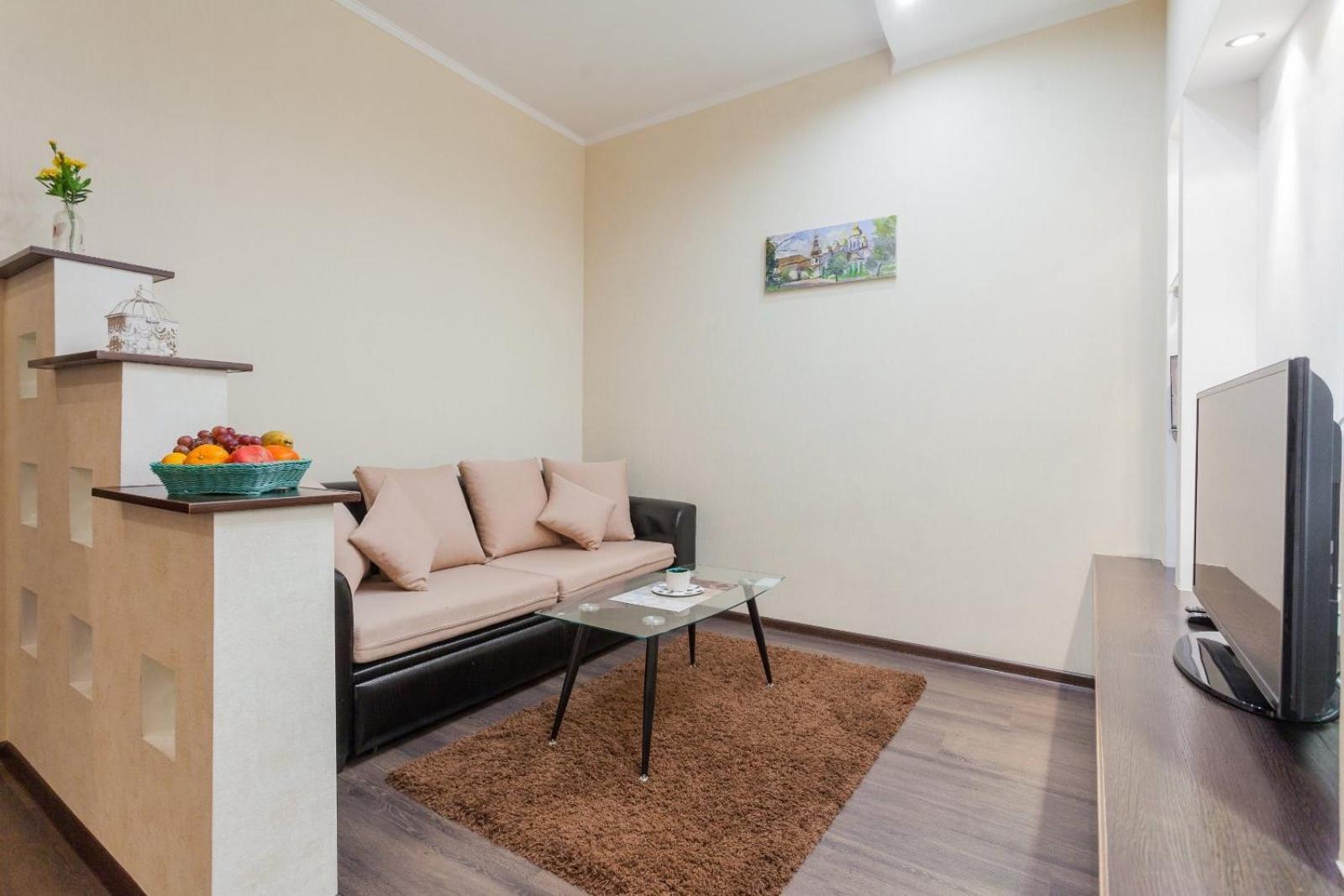 Navit Apartments With Breakfast,Near The Railway Station, The City Center, The Park Kiew Exterior foto