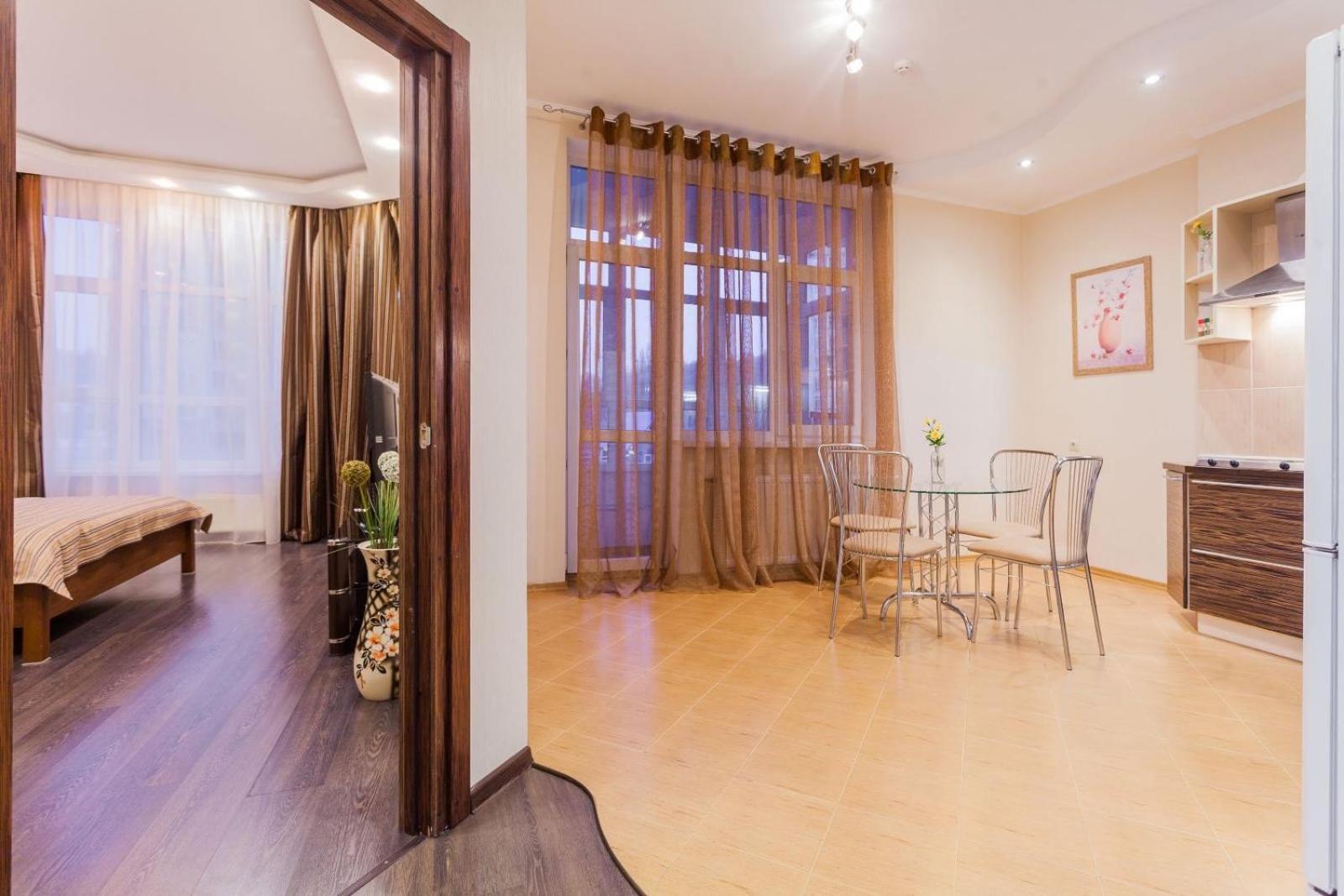 Navit Apartments With Breakfast,Near The Railway Station, The City Center, The Park Kiew Exterior foto